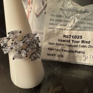 Unwind your mind bomb party ring size 8